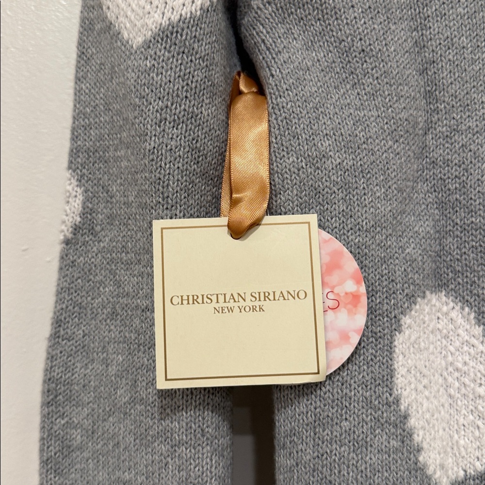 Christian Siriano Gray Sweater with White Heart Design Sz XS - Picture 8 of 8